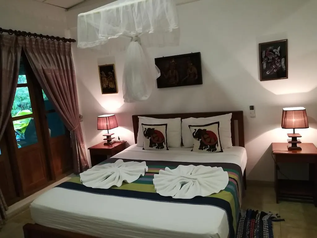 Курортный комплекс The Nature Park Villa Сигирия